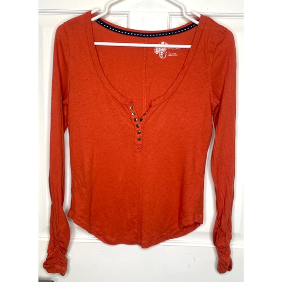 Pilcro Tops - Anthropologie Pilcro Linen Blend Knit Henley Top Sz S Long Sleeve Ruching Boho